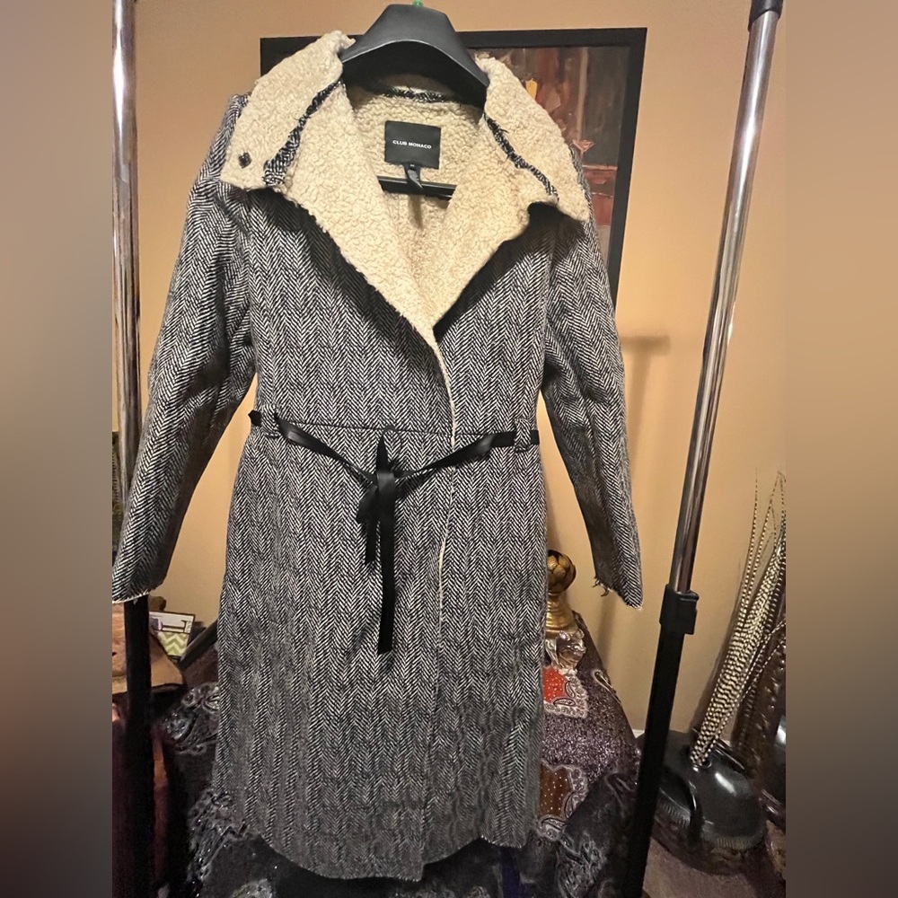 Club Monaco Women’s Herringbone Wool Blend Coat W/Faux Shearling Collar - Size S
